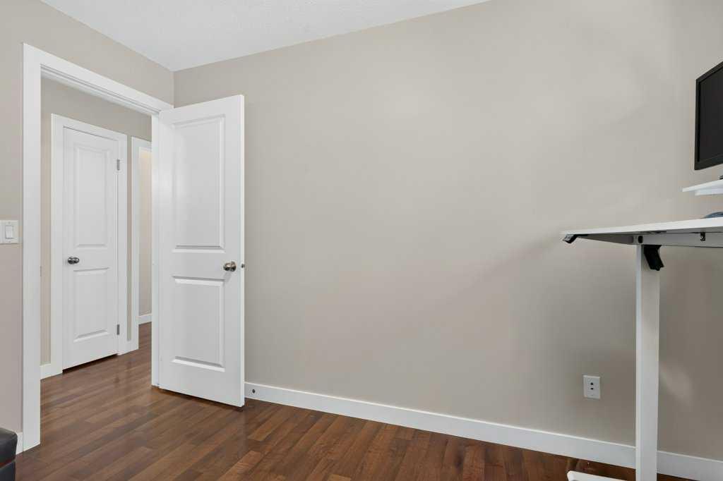 20 McKinley Road SE