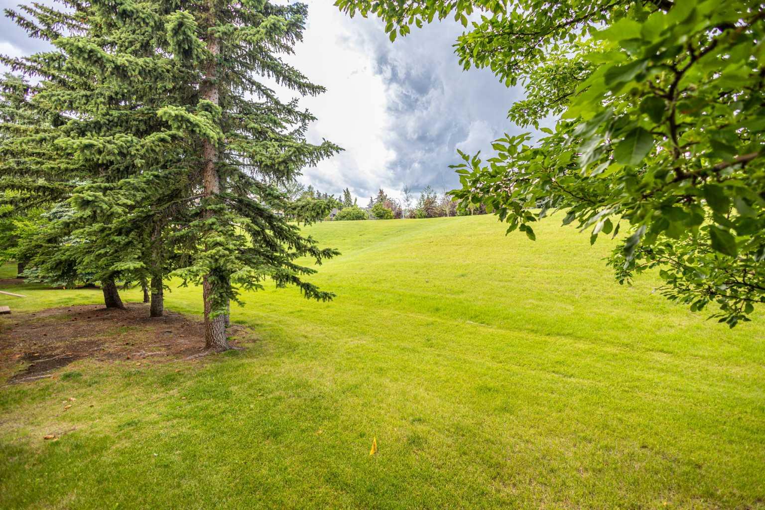 17 Patina Park SW