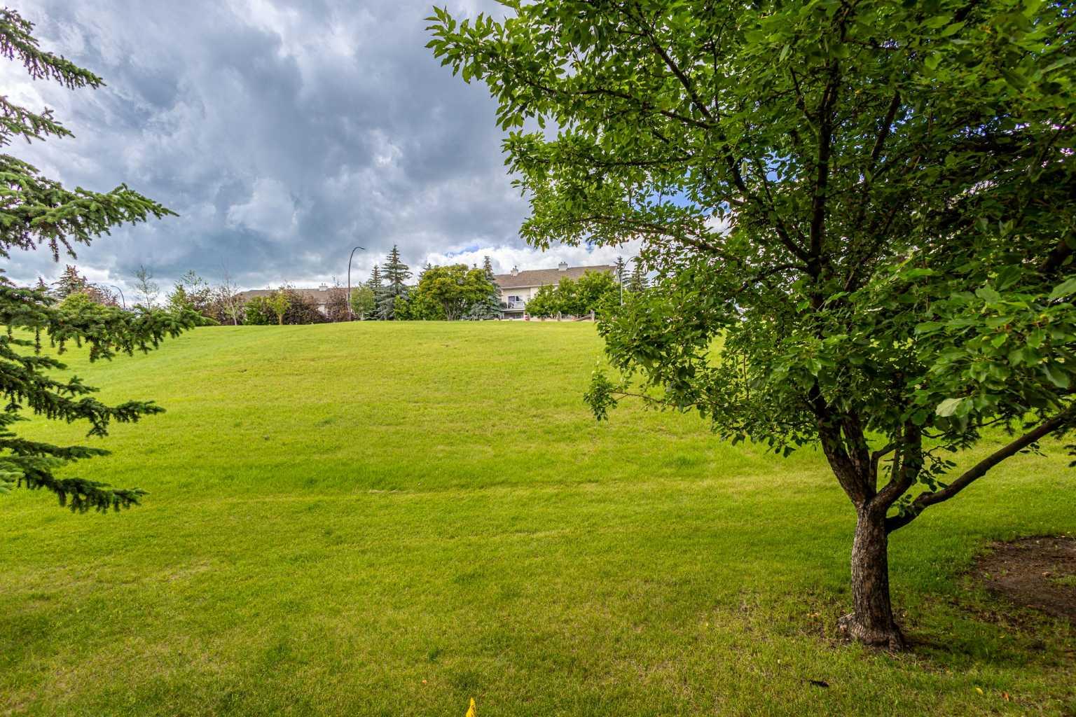17 Patina Park SW