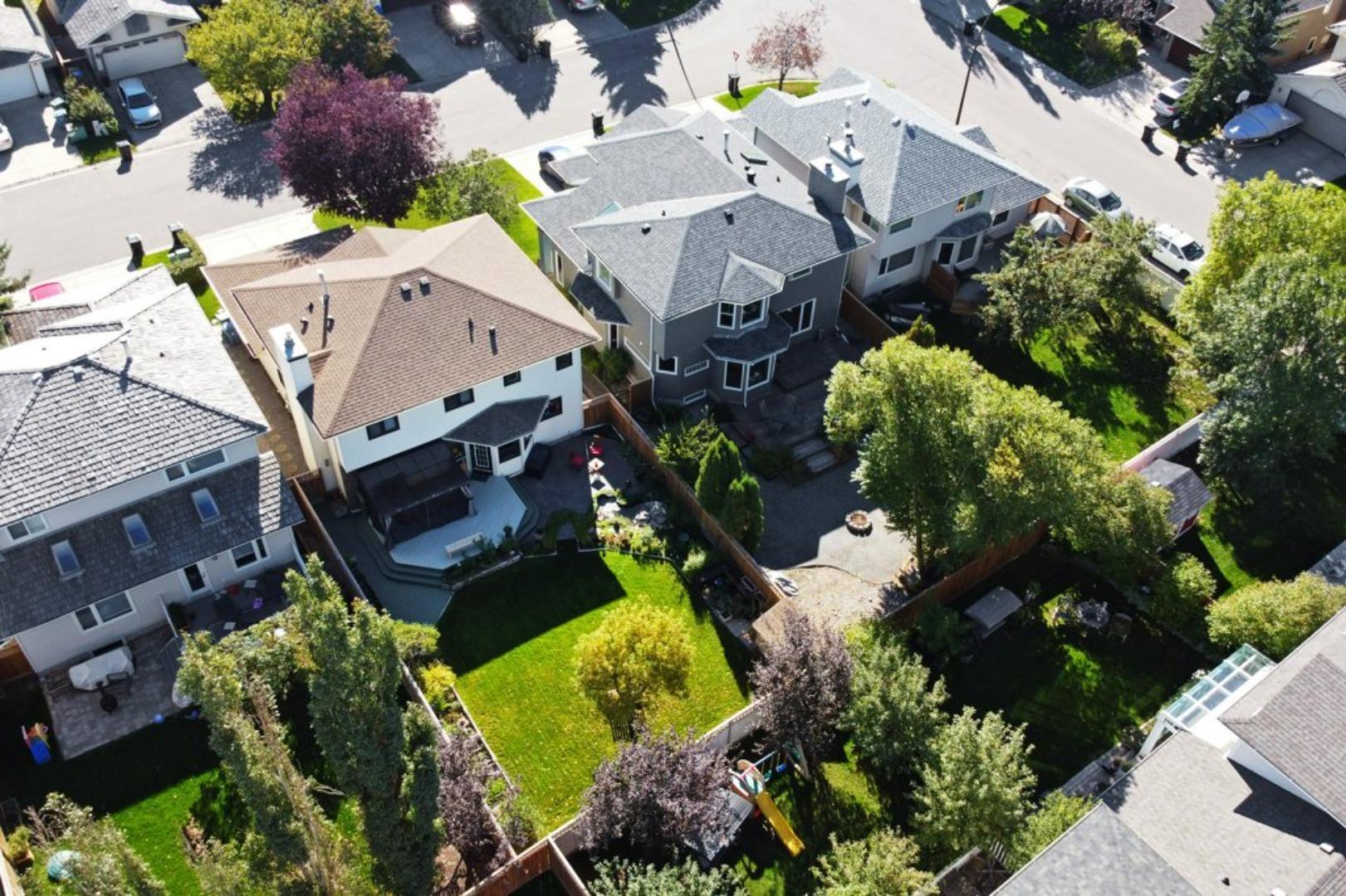 311 Douglasbank Green SE