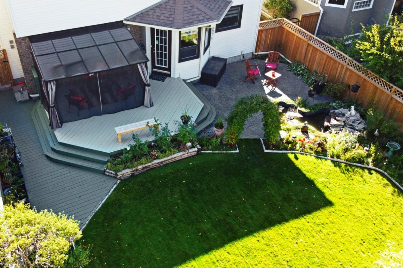311 Douglasbank Green SE
