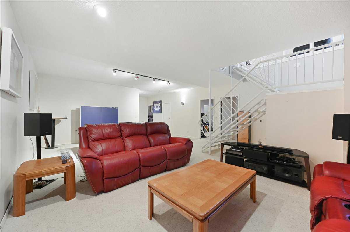 14010 84 Street SE