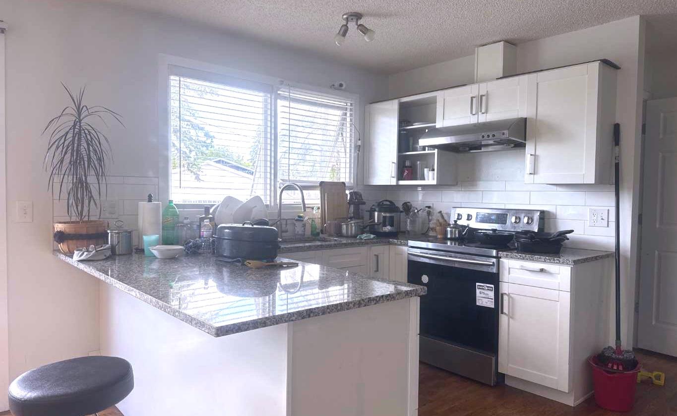 235 Penbrooke Close SE