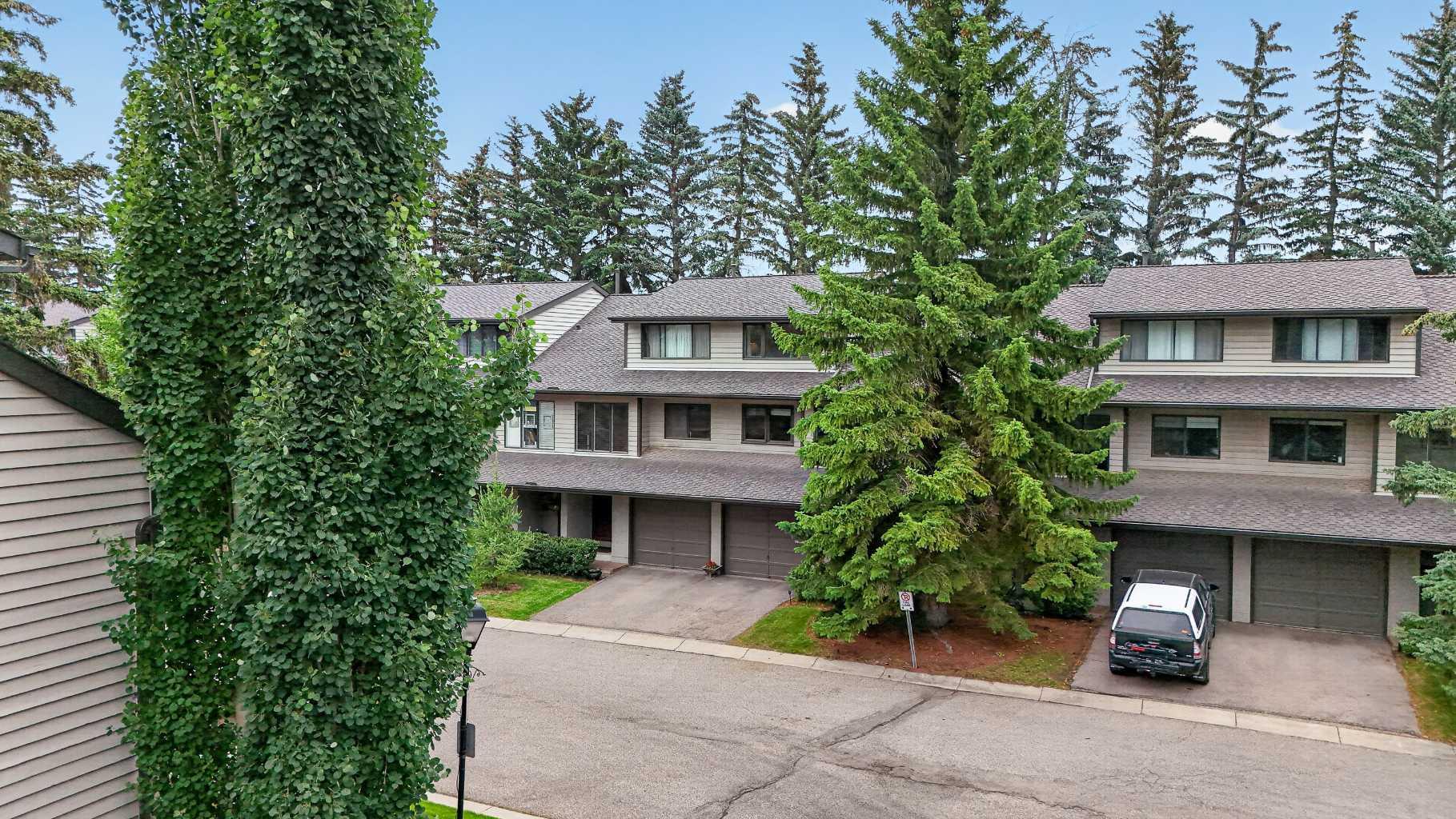 12, 140 Point Drive NW
