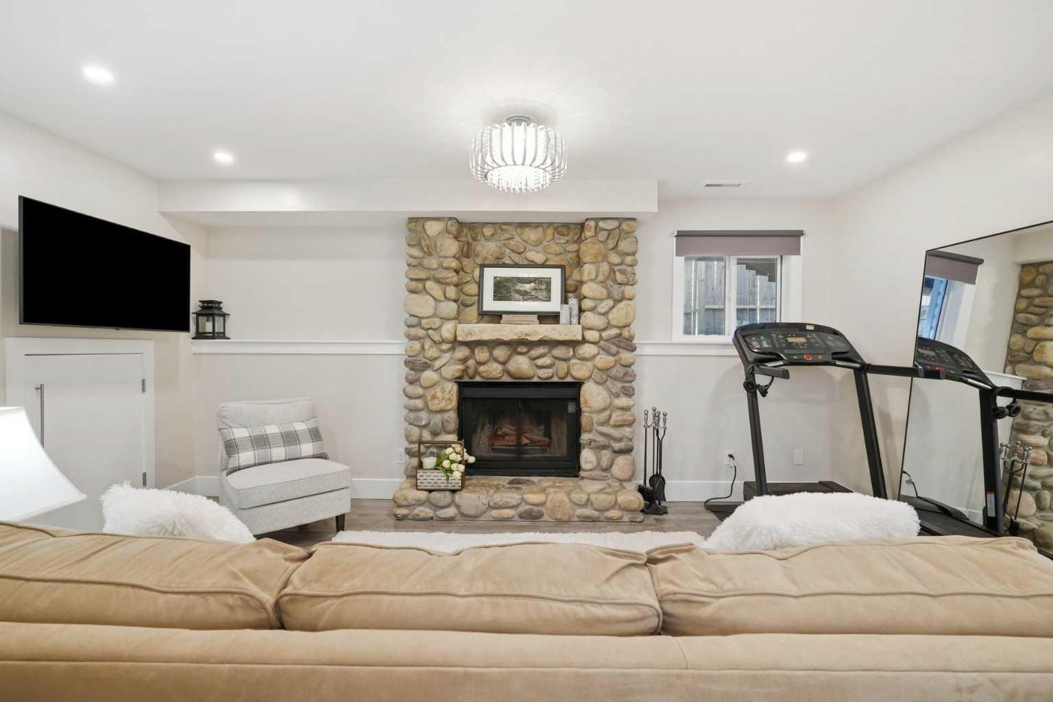 19 Millcrest Way SW