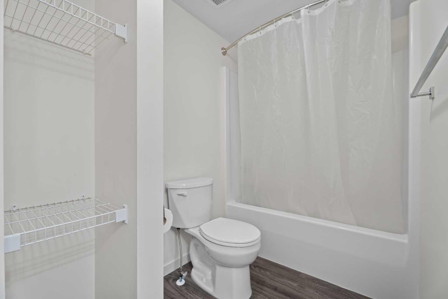 2404, 181 Skyview Ranch Manor NE