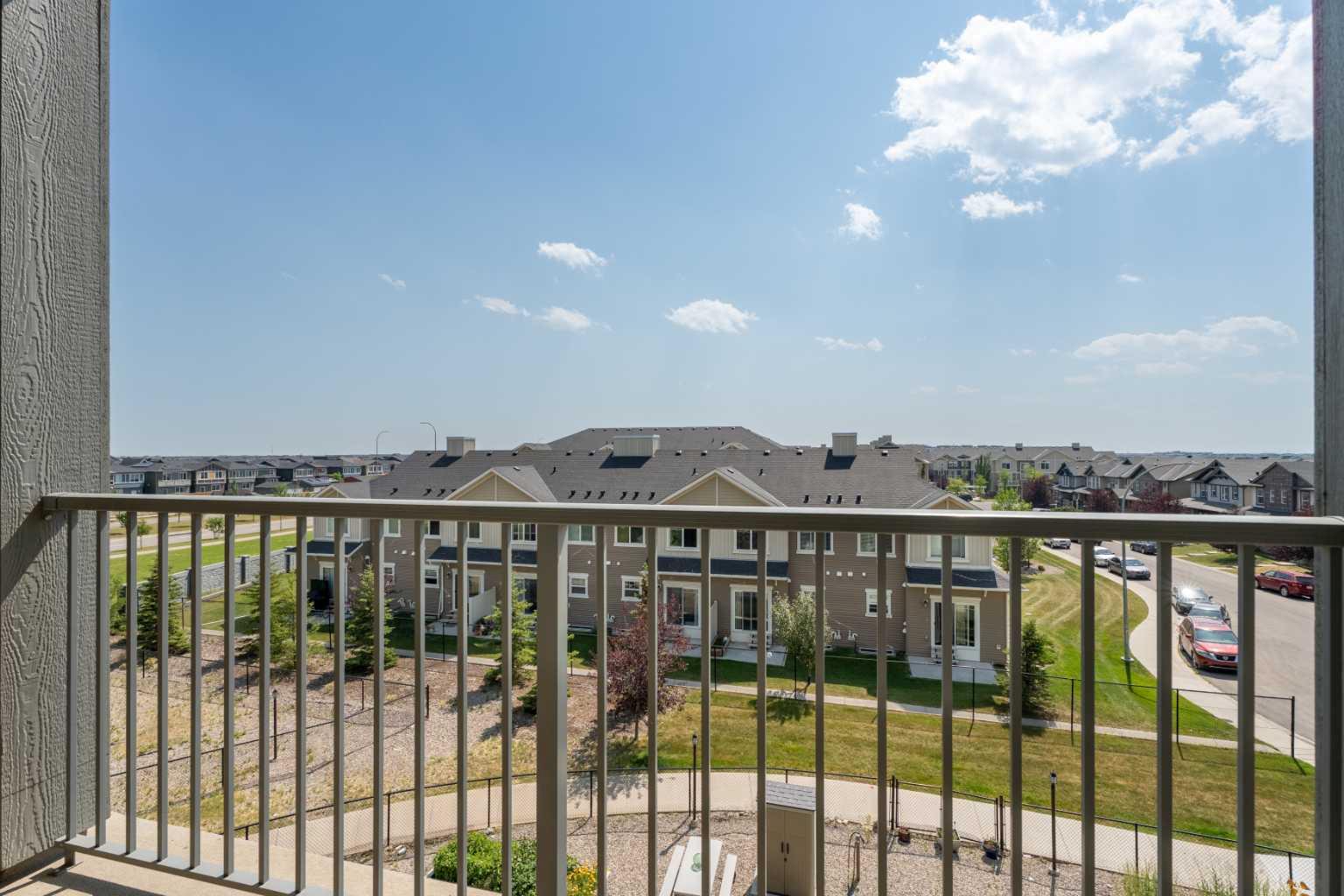 2404, 181 Skyview Ranch Manor NE