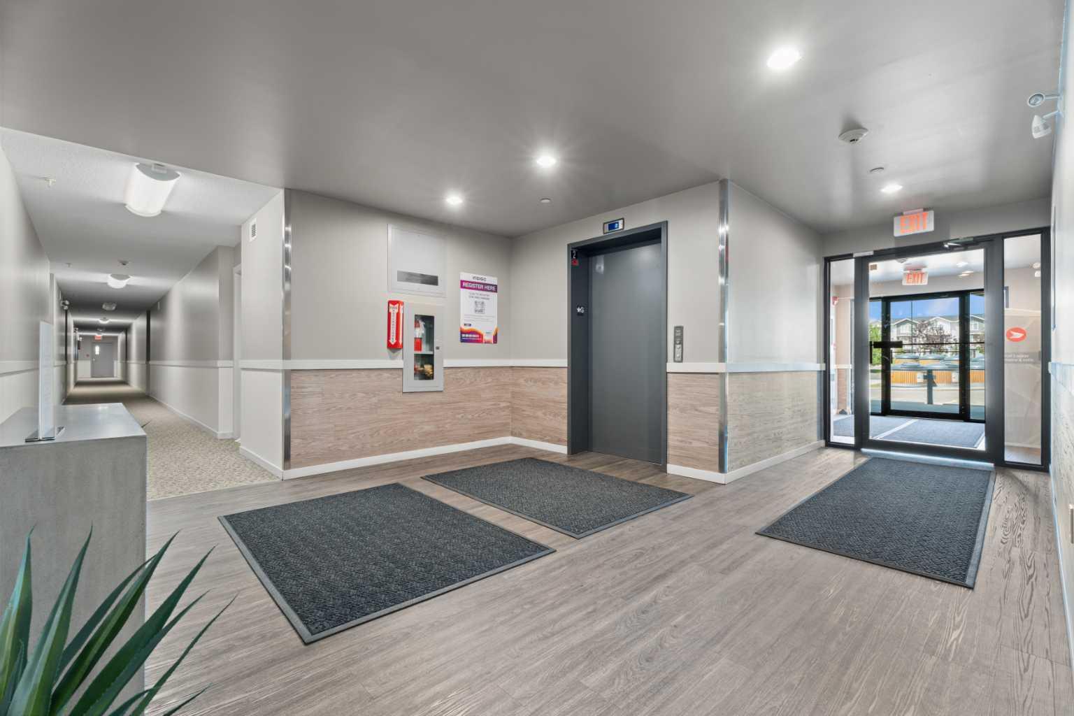 2404, 181 Skyview Ranch Manor NE