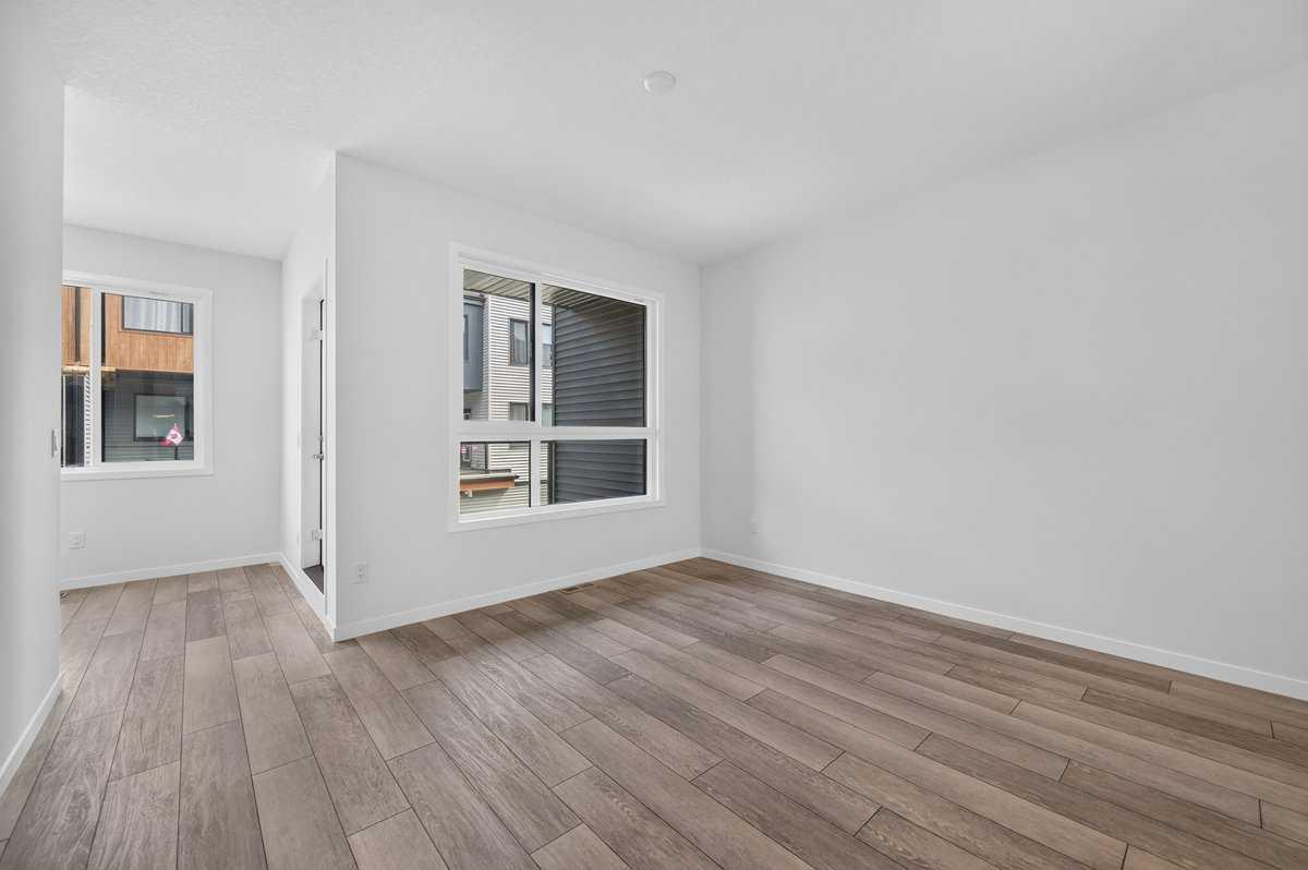 405, 81 MIDTOWN Boulevard SW