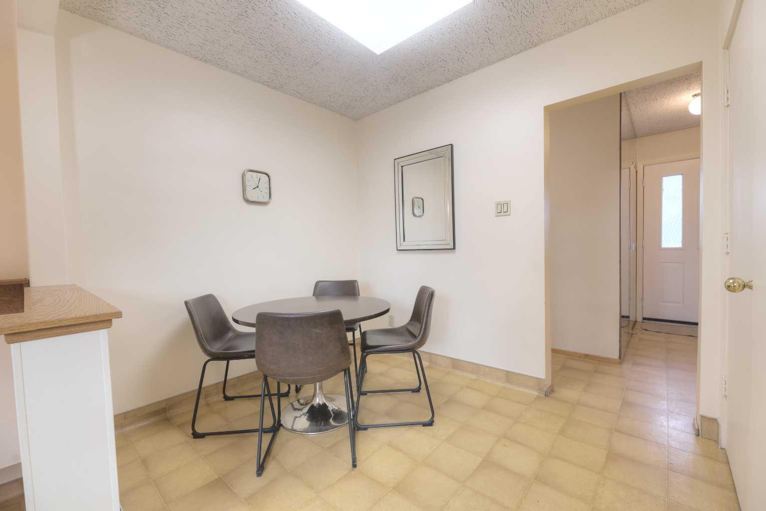 31 Rosery Drive NW