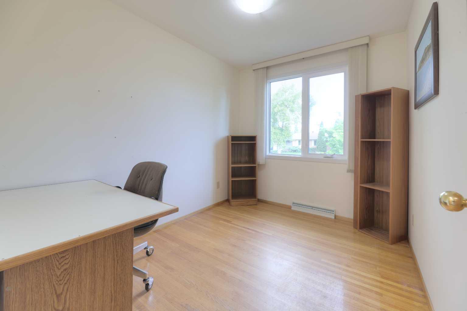 31 Rosery Drive NW