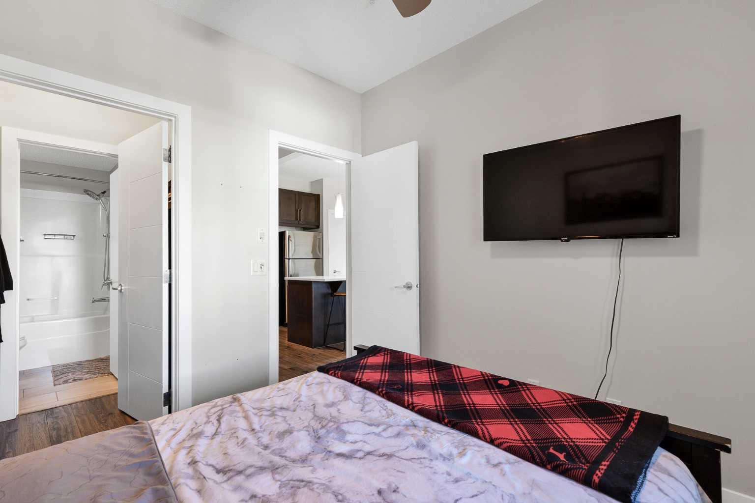 205, 4 Sage Hill Terrace NW