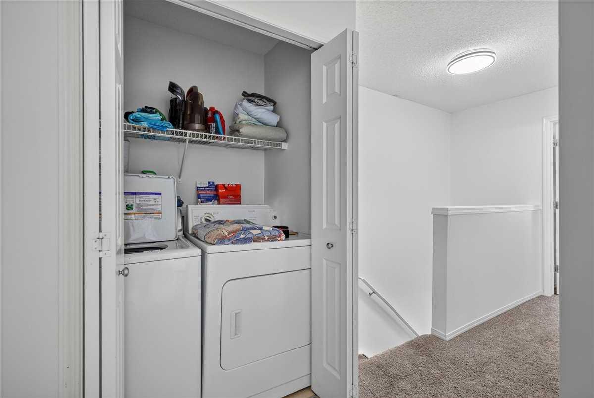 137 Bridlewood Lane SW