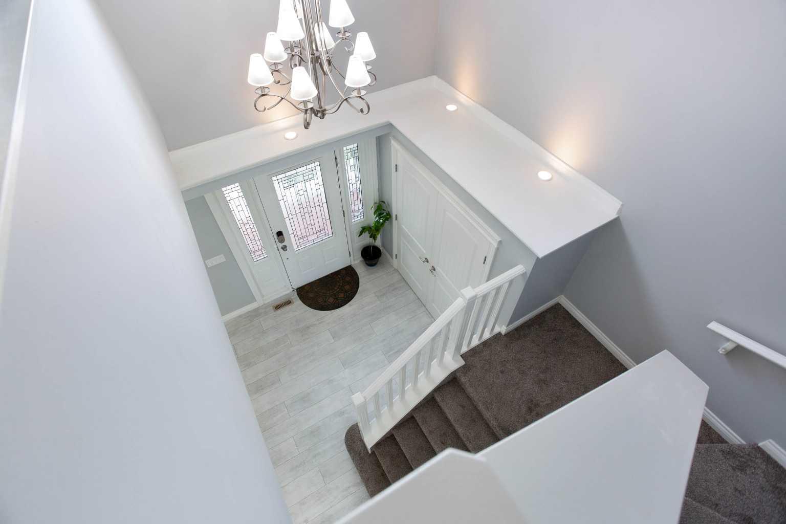 1925 Luxstone Park SW