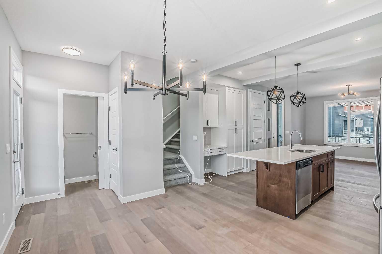 55 Agate Road 
