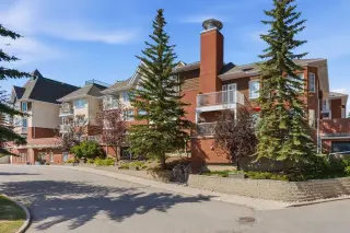 1210, 1210 Sienna Park Green SW