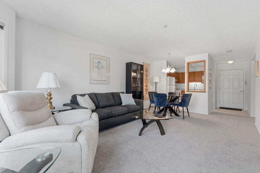 1210, 1210 Sienna Park Green SW