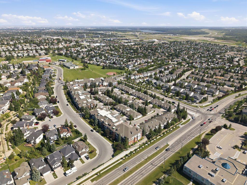 1210, 1210 Sienna Park Green SW