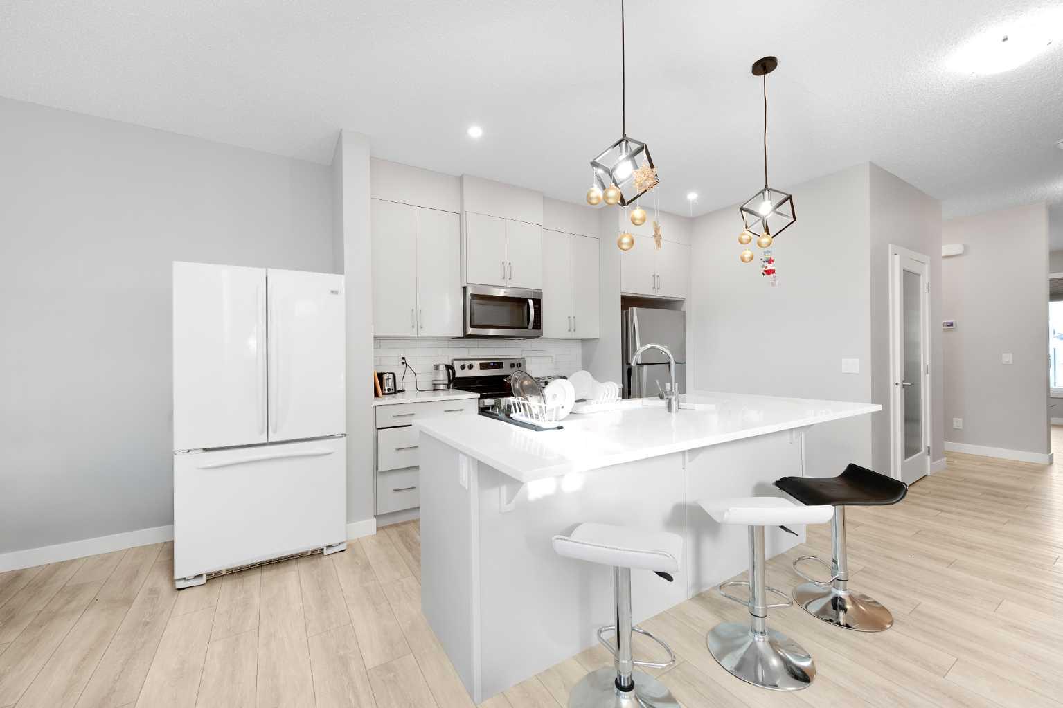 226 Ambleton Drive NW
