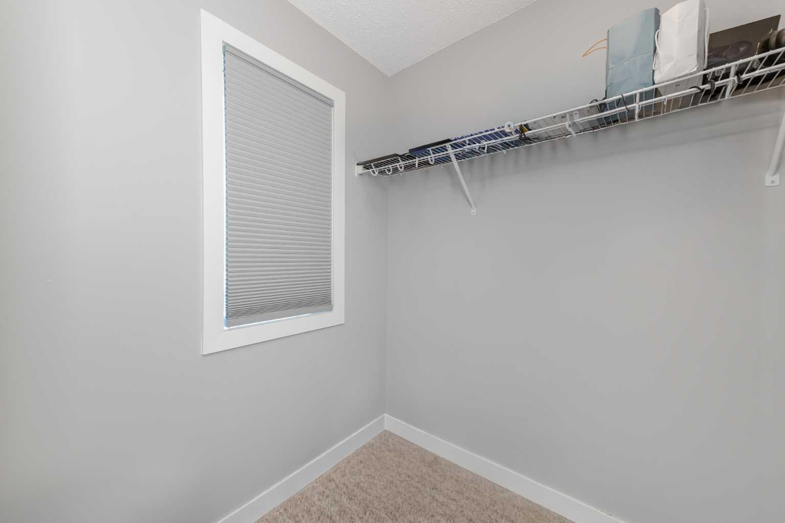 226 Ambleton Drive NW