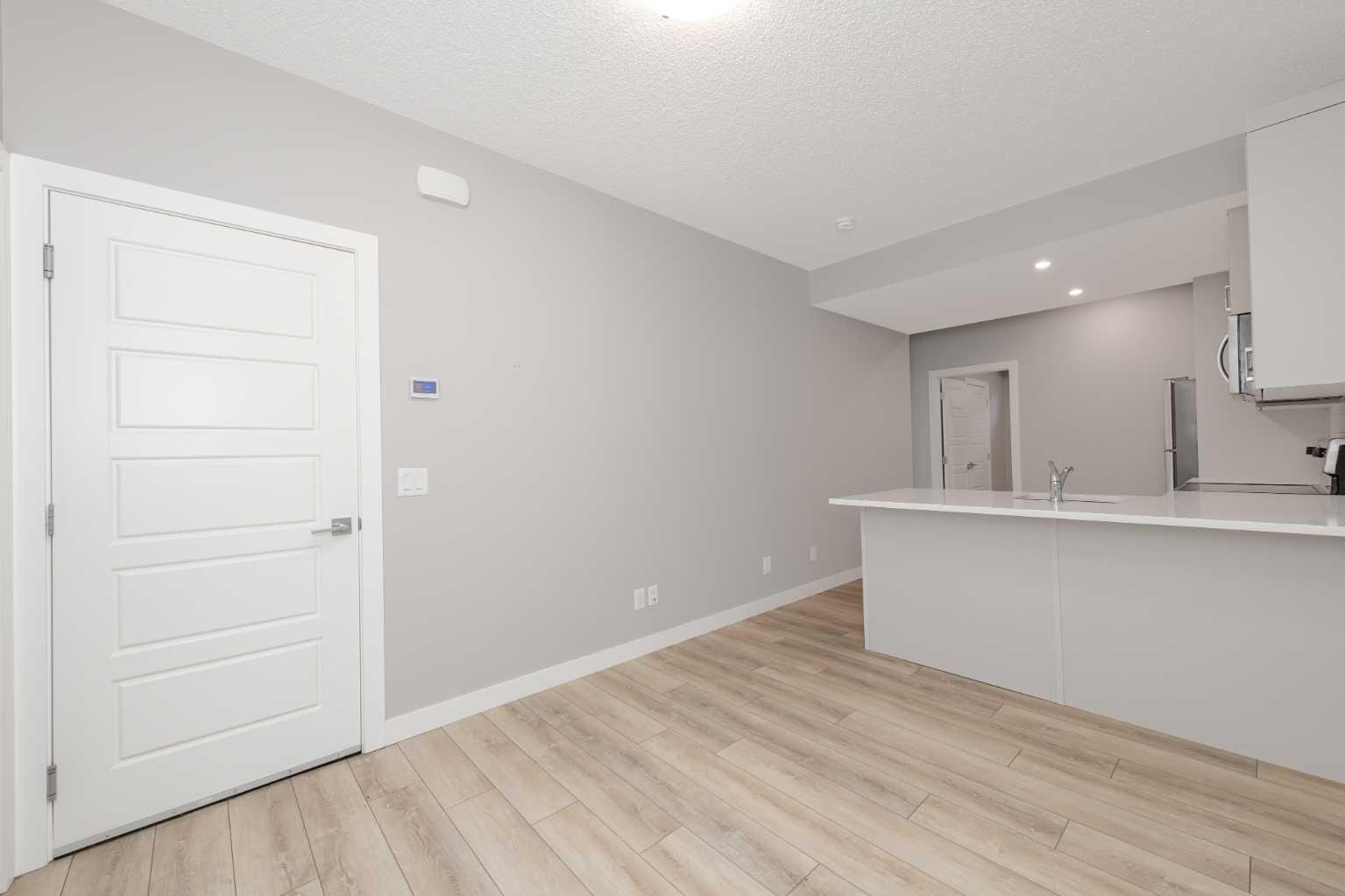 226 Ambleton Drive NW