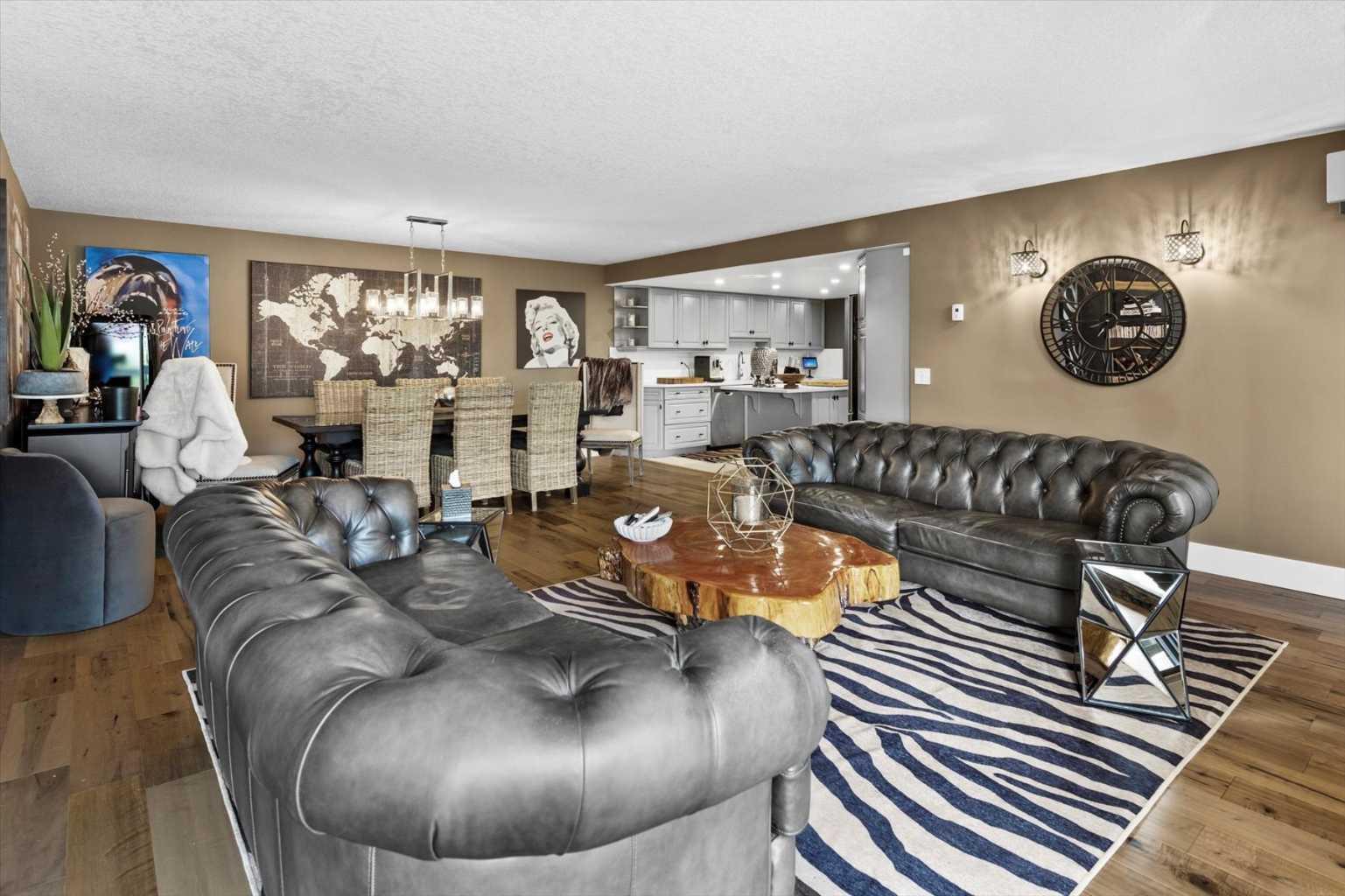 302, 320 Meredith Road NE