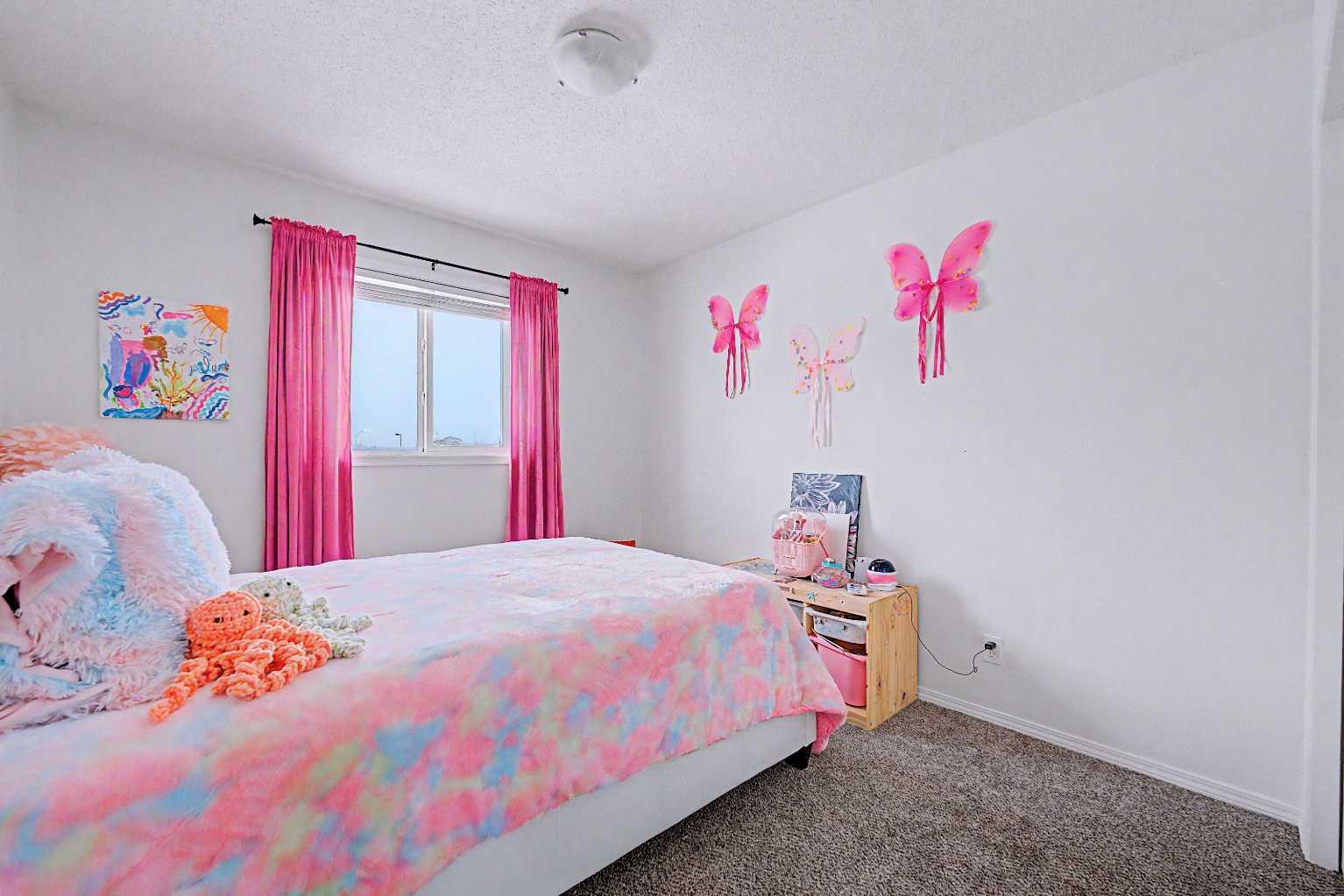 102, 800 Yankee Valley Boulevard SE