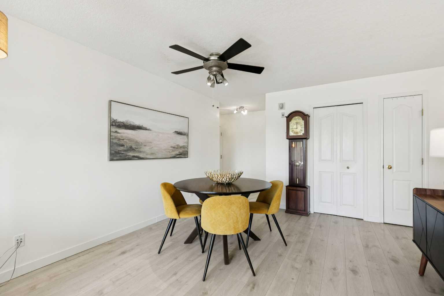 102, 6102 Valleyview Park SE