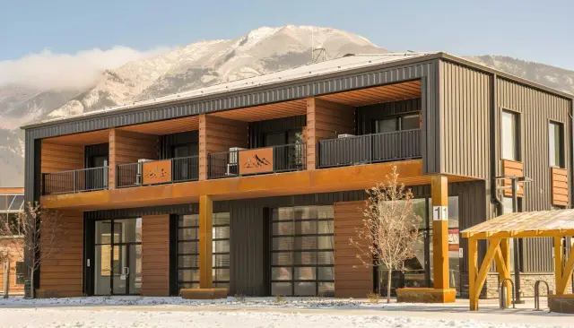 212B, 1 Industrial Place 
