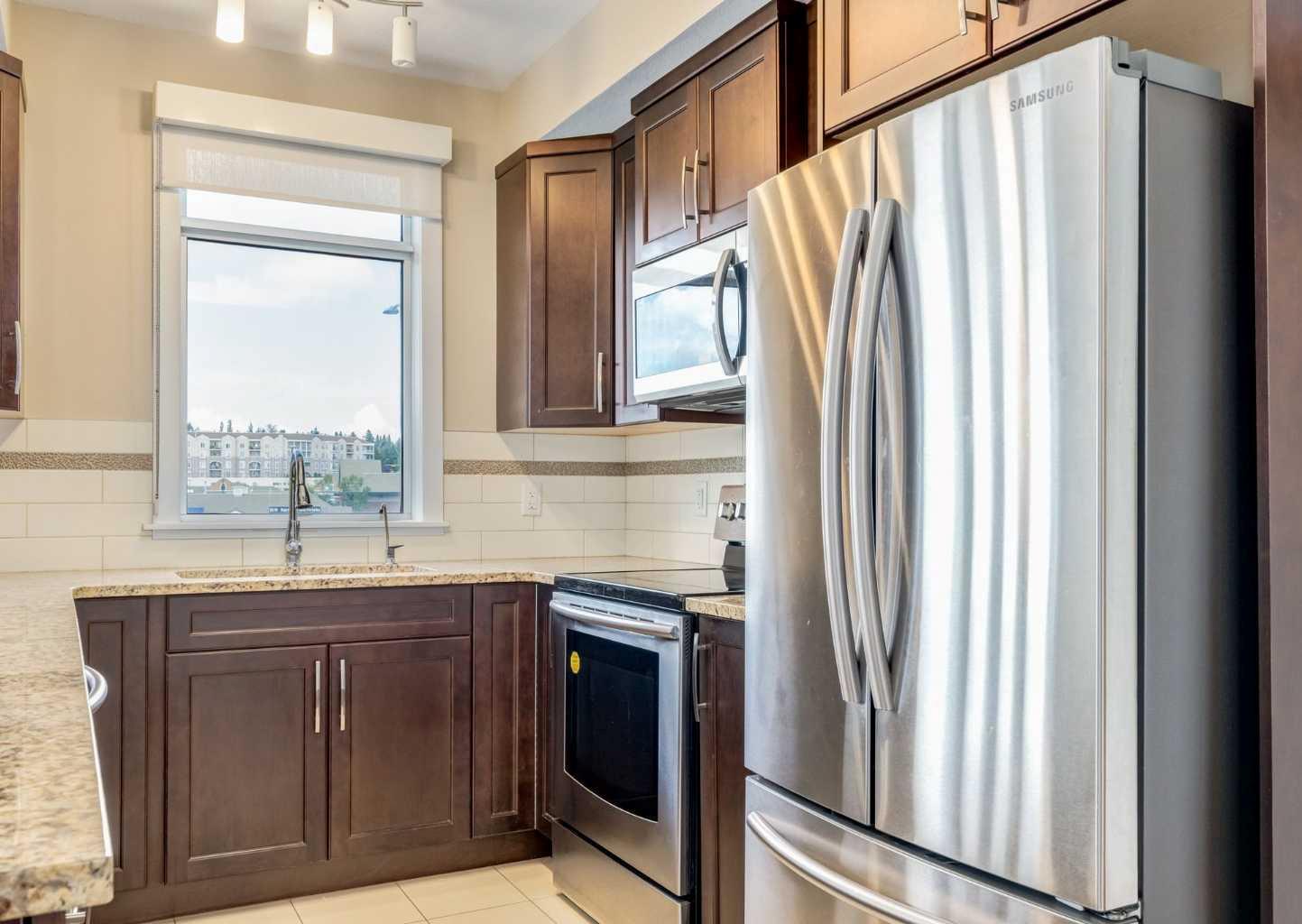 408, 32 Varsity Estates Circle NW