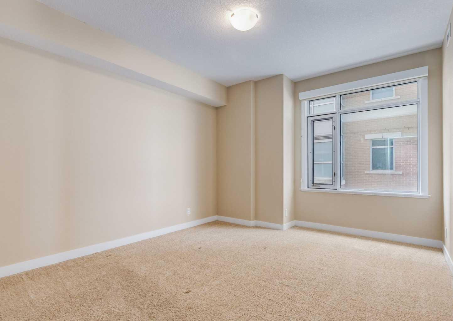 408, 32 Varsity Estates Circle NW