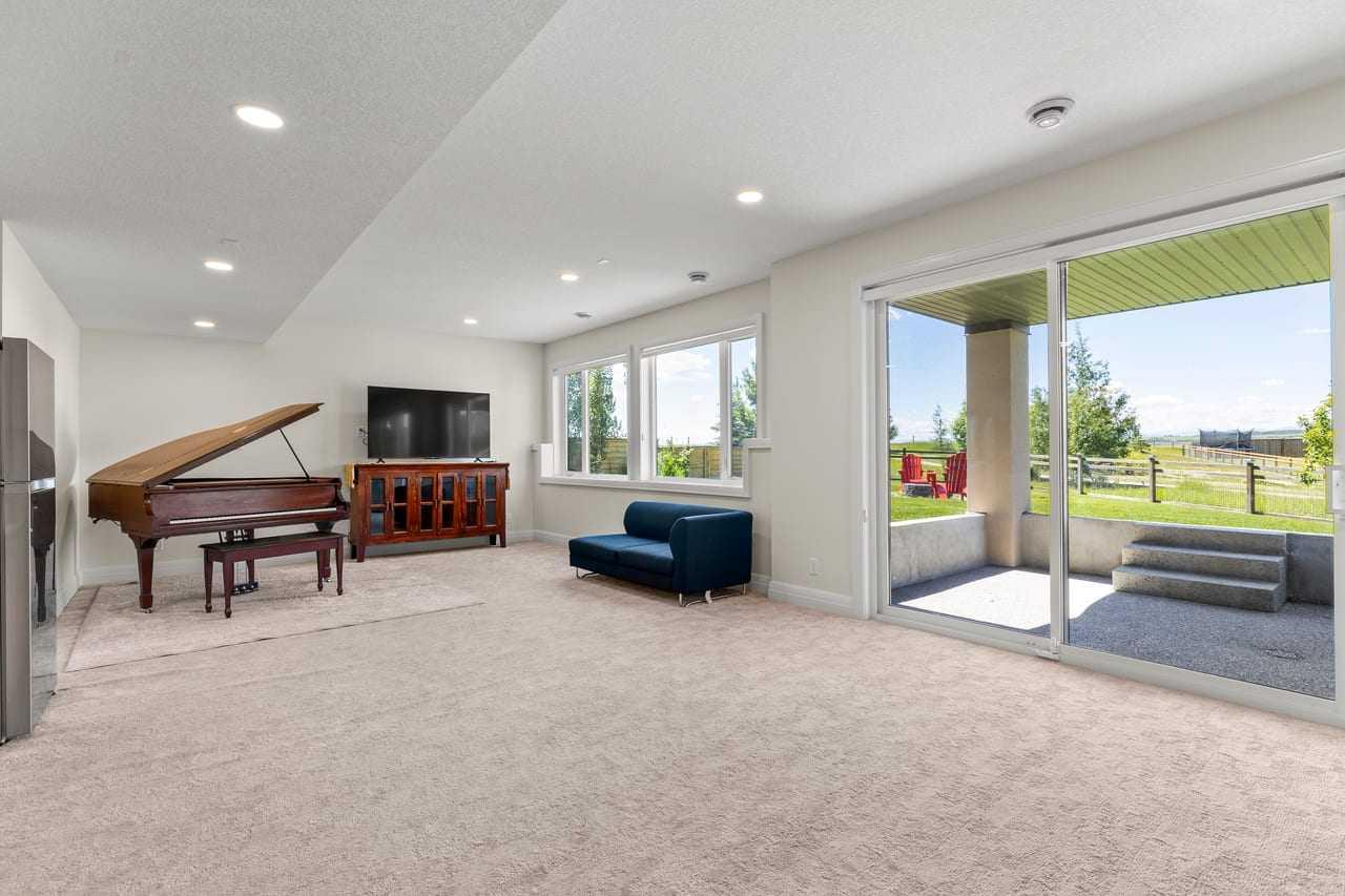 90 Juneberry Heights 