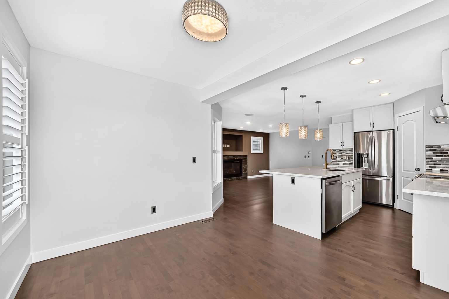 98 Panamount Villas NW
