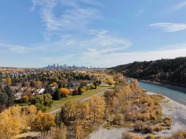 401, 145 Point Drive NW
