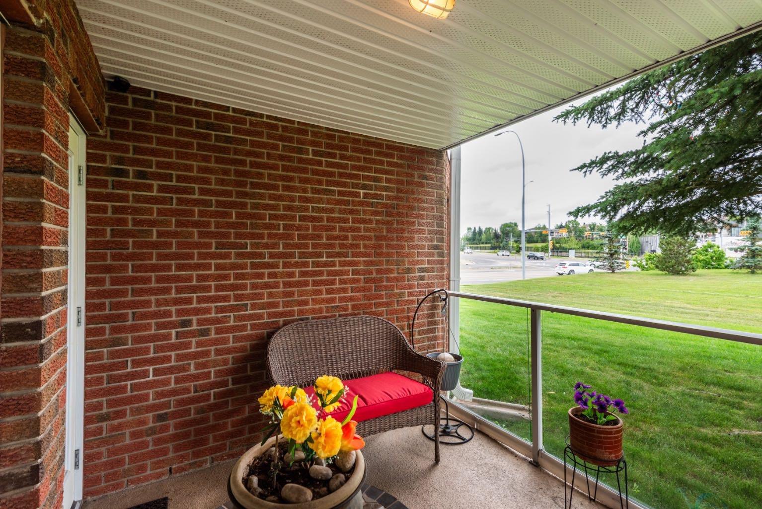 1114, 1818 Simcoe Boulevard SW