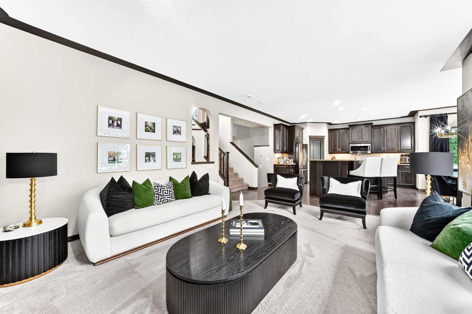 188 Hawkmere Way 
