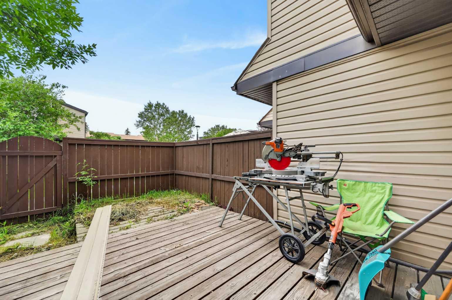 72, 3029 Rundleson Road NE