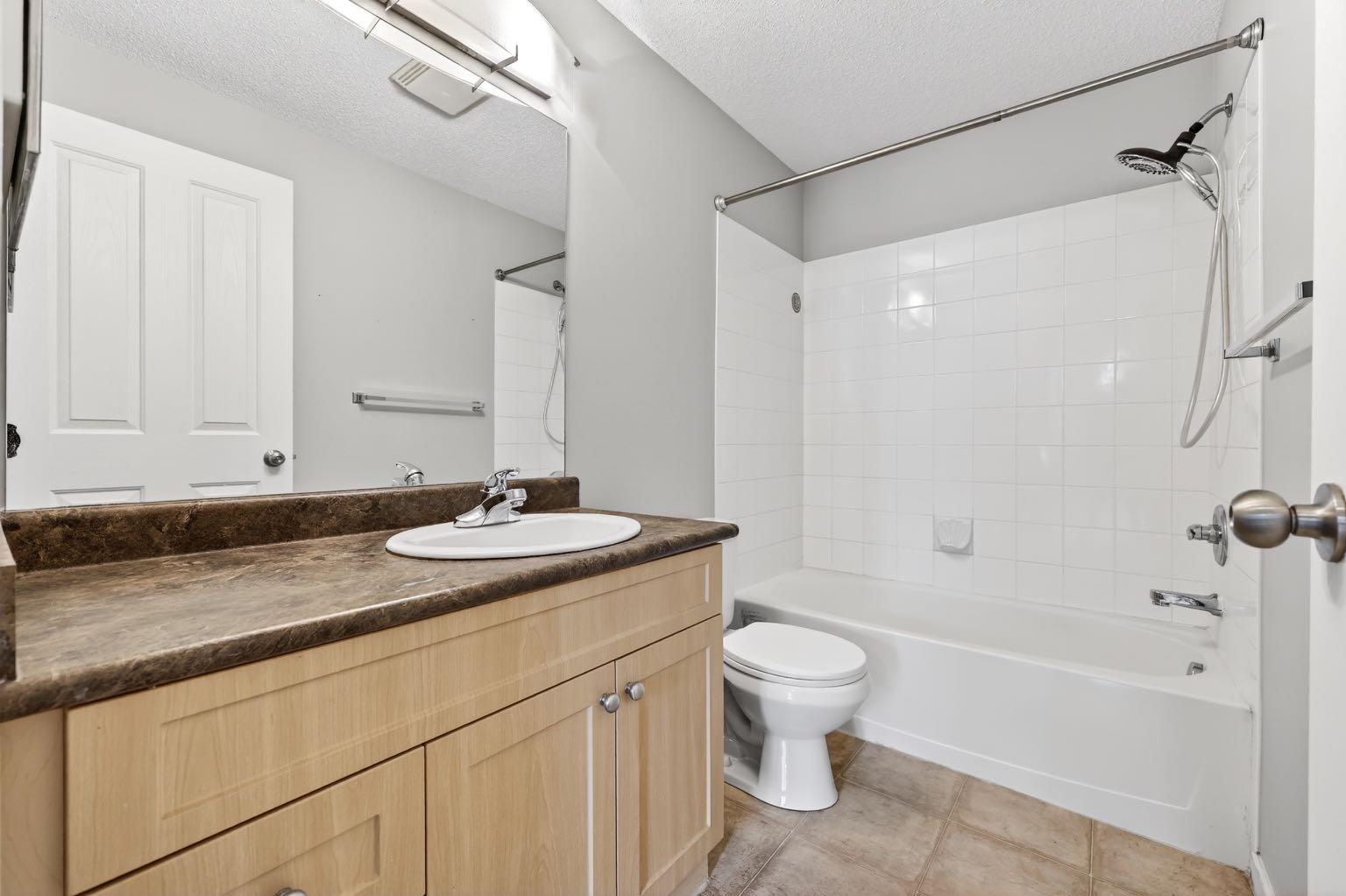 1117, 333 Taravista Drive NE