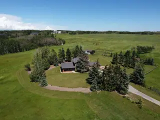 261136 Range Road 33  