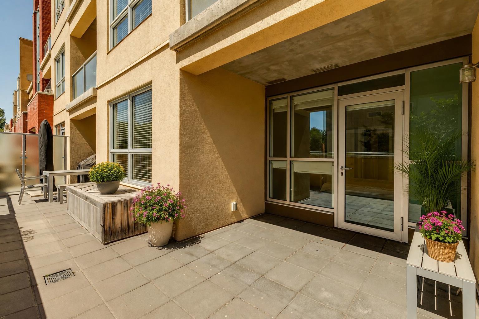207, 1110 3 Avenue NW