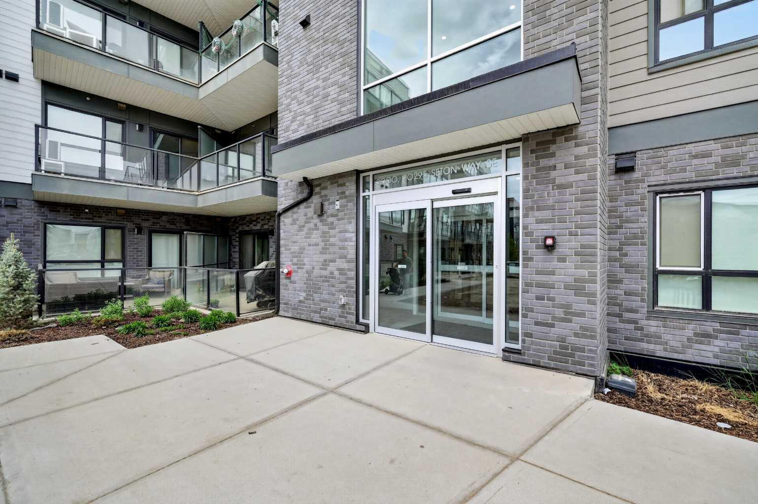 3208, 20295 Seton Way SE