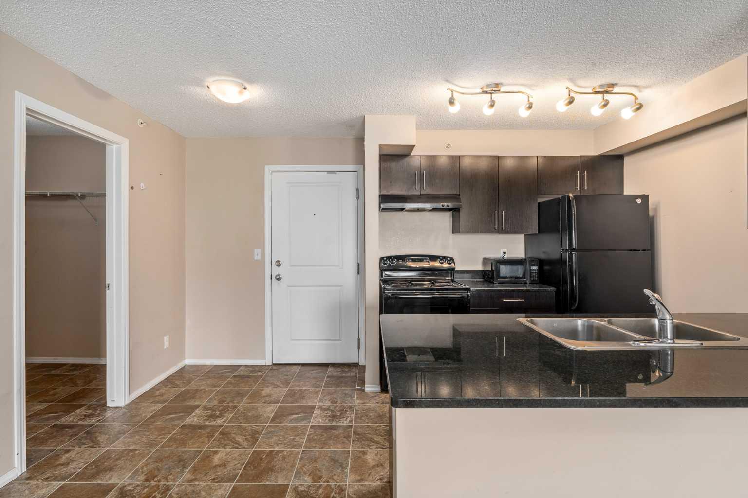 404, 195 Kincora Glen Road NW
