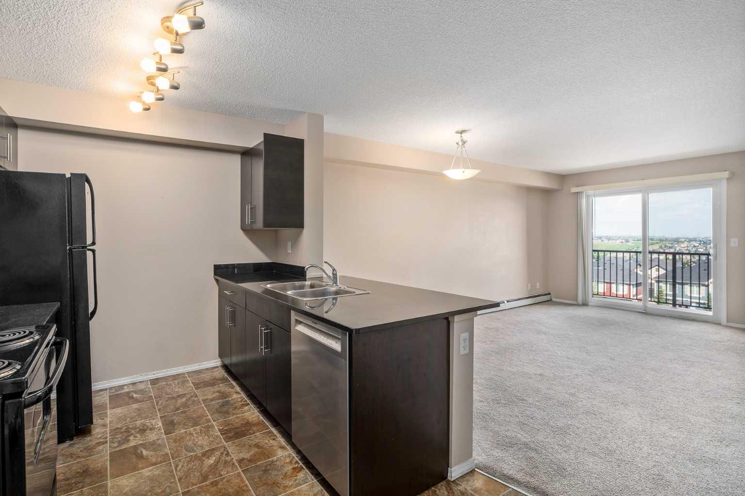 404, 195 Kincora Glen Road NW