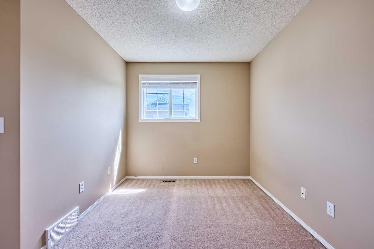 2506, 111 TARAWOOD Lane NE