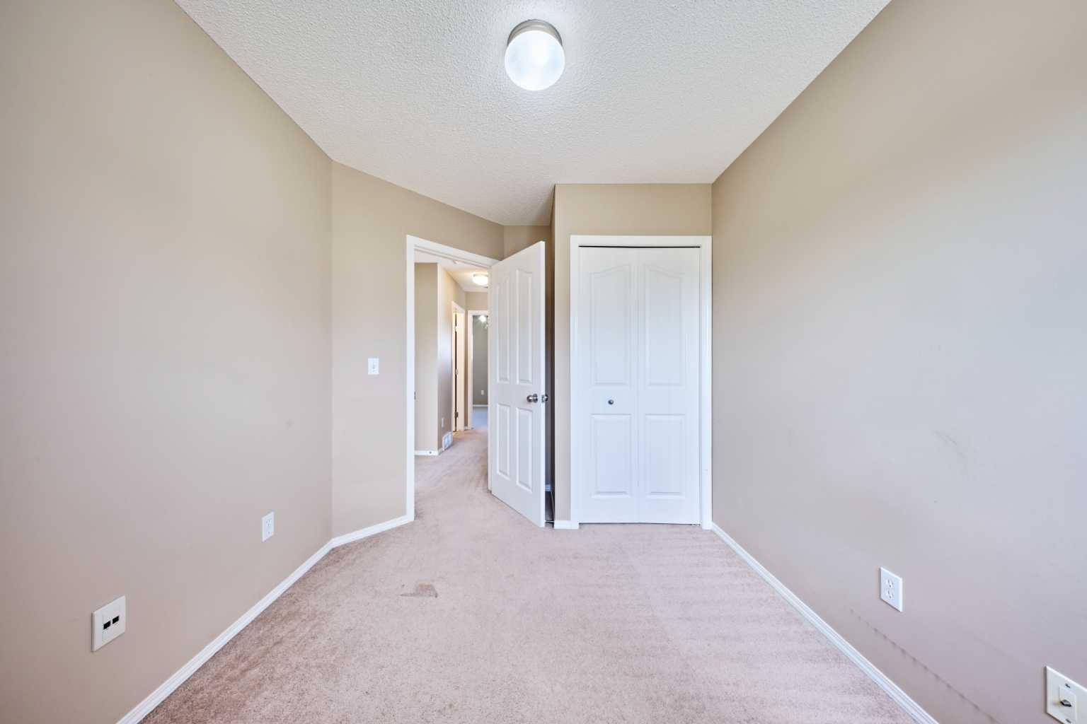 2506, 111 TARAWOOD Lane NE