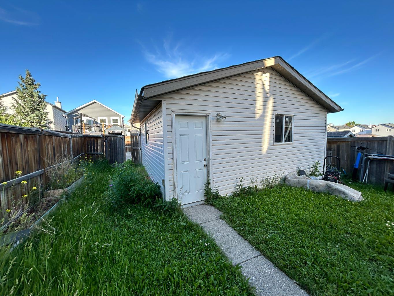 86 Covepark Road 