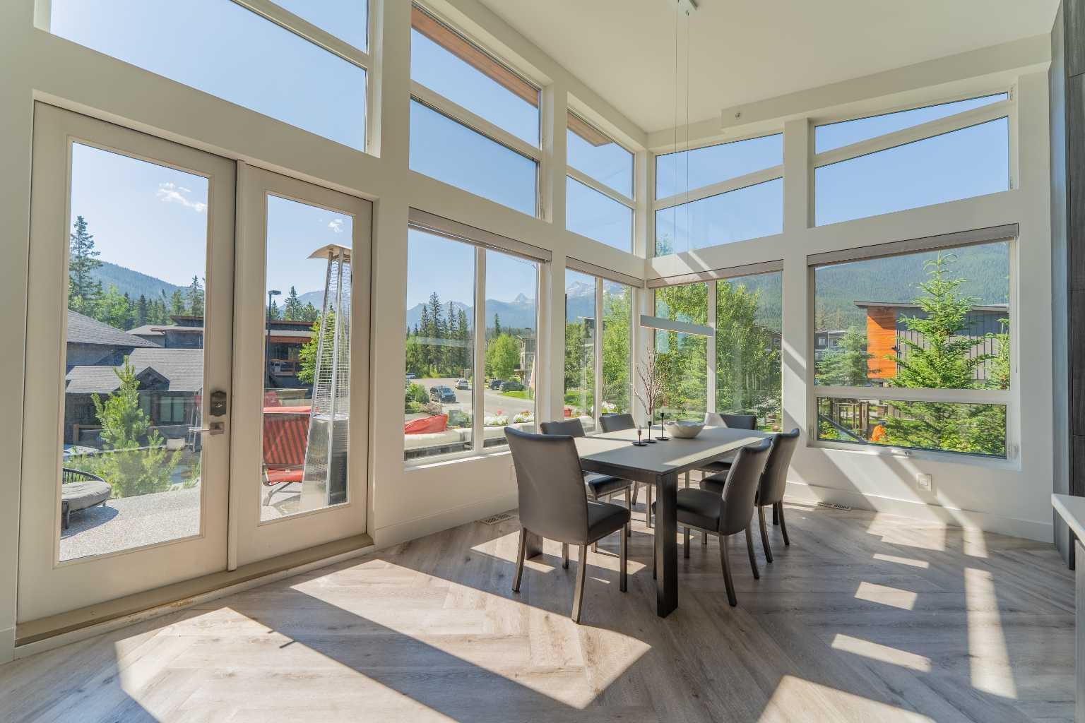 132 River's Bend Way 