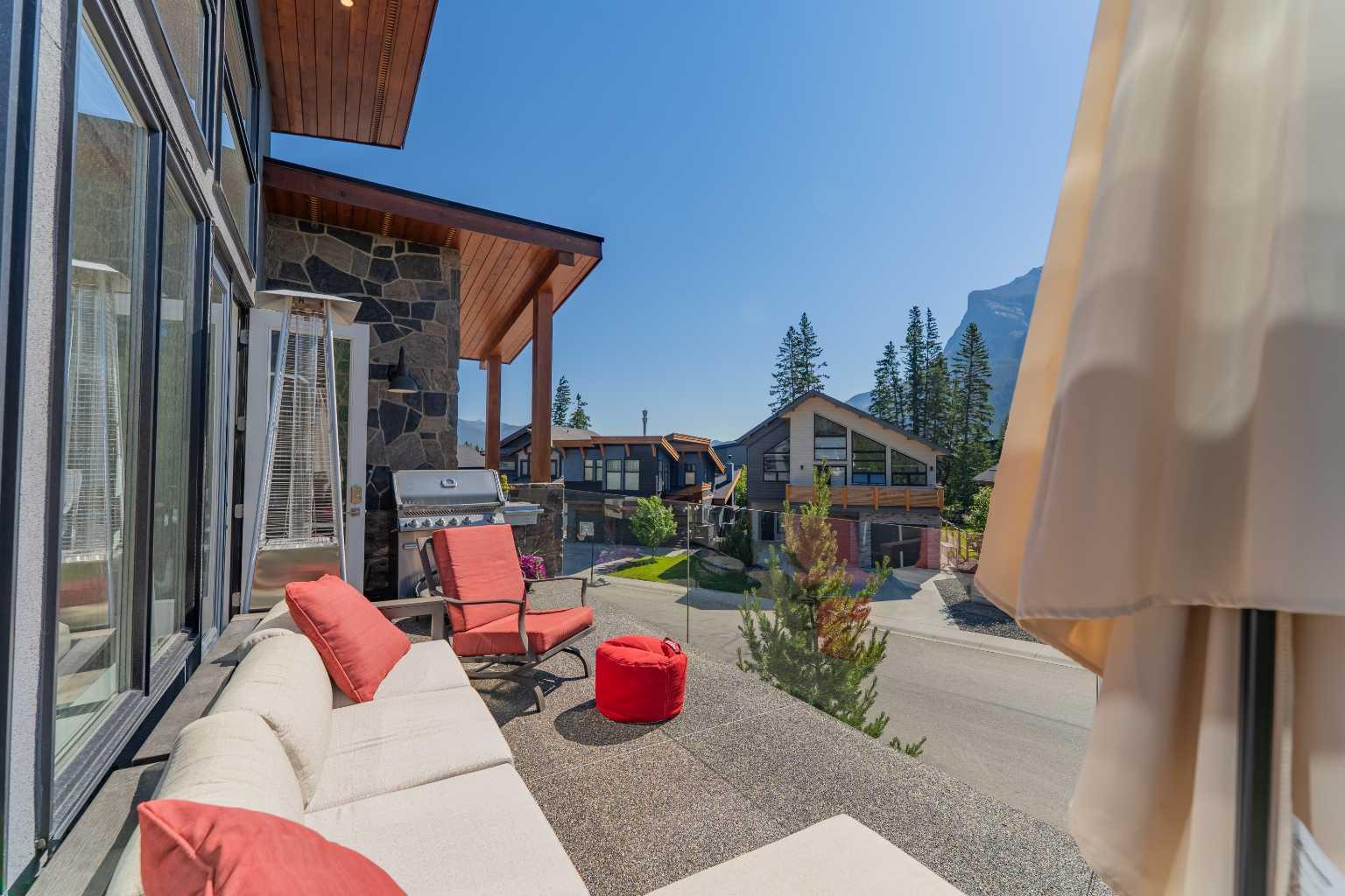 132 River's Bend Way 