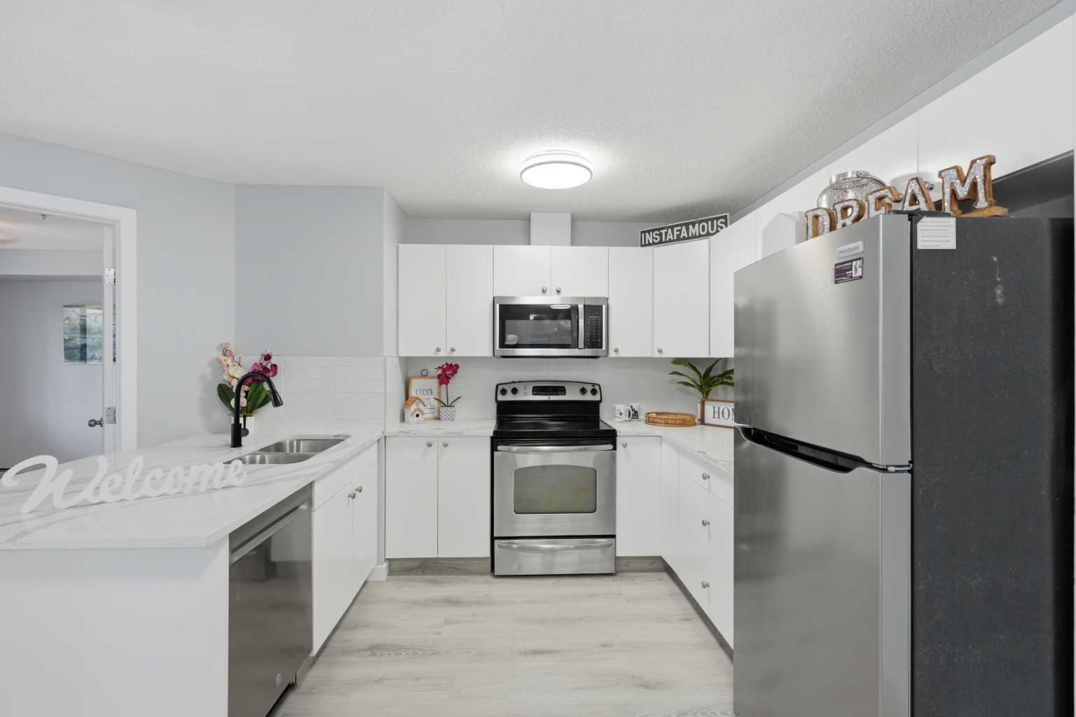 5205, 16969 24 Street SW