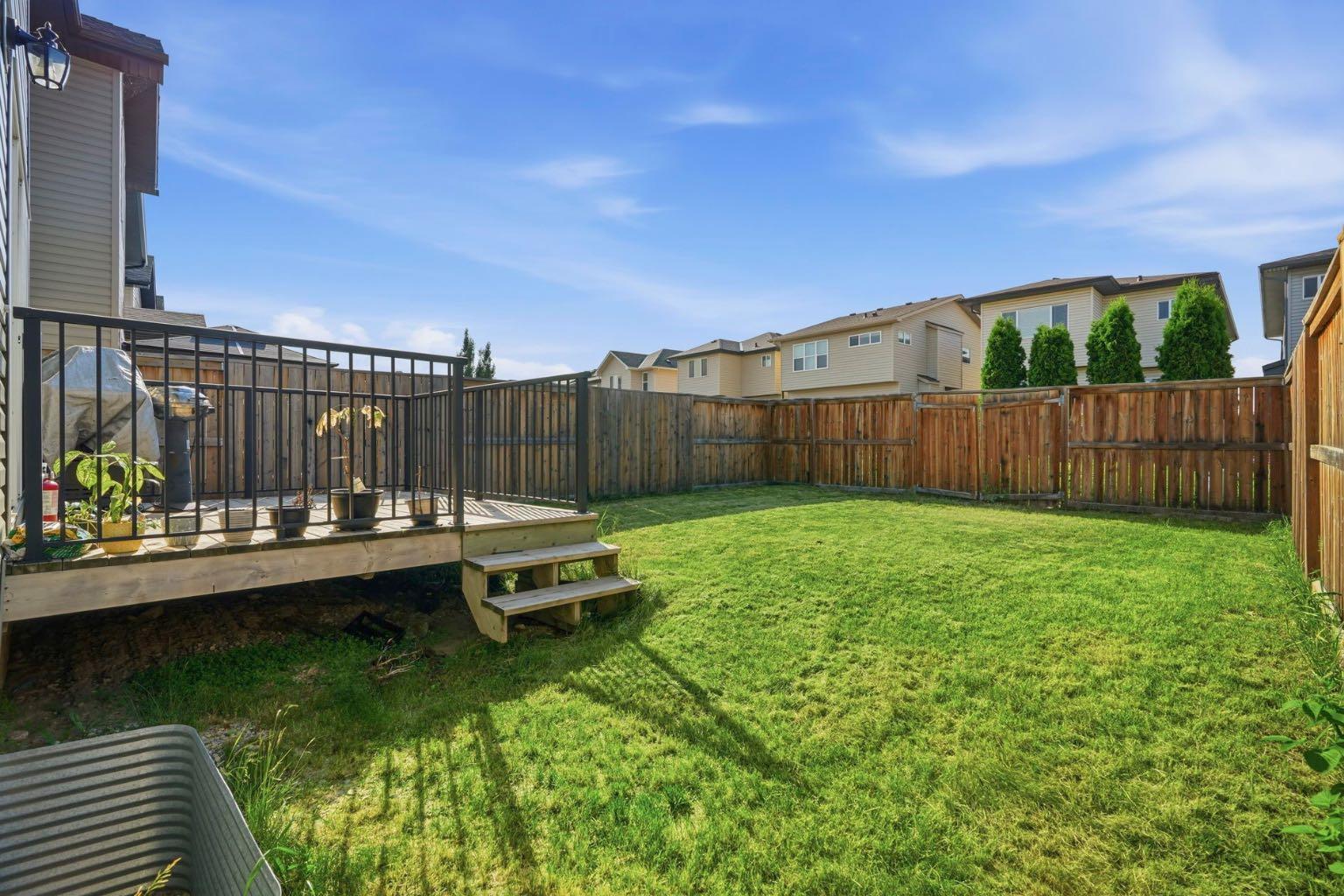 98 Panton Way NW